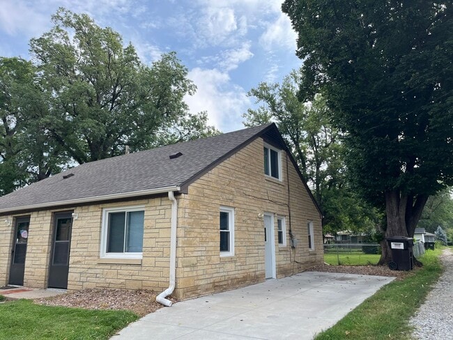Building Photo - SJK Dwellings LLC