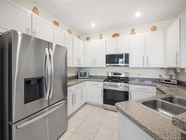 Building Photo - 155 56th Dr SW