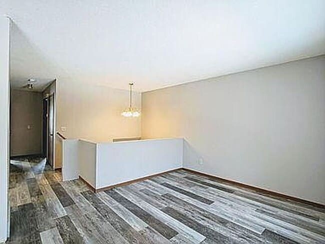 Building Photo - 230 Leighton Dr