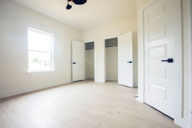 Building Photo - TOUR YOUR NEW HOME TODAY