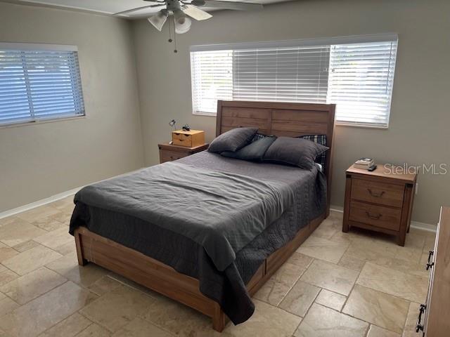 Building Photo - 2220 E Vina Del Mar Blvd