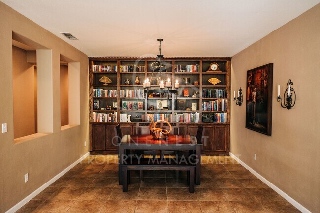 Building Photo - Spacious Home in the Lincoln Crossing Community, walking distance to Lincoln Crossing Elementary