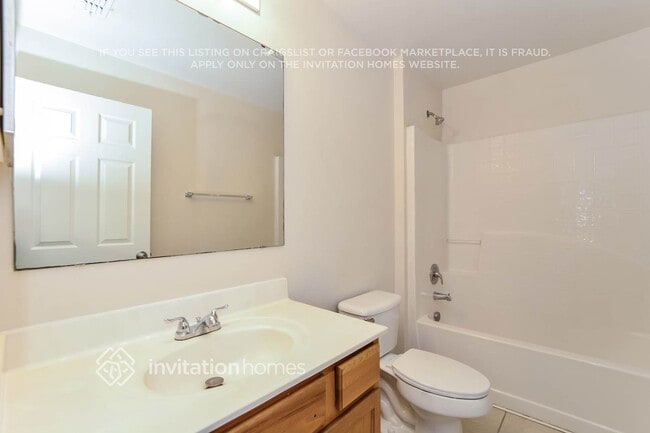 Building Photo - 6108 Waterfield Way