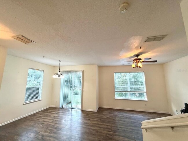 Building Photo - 1521 San Jacinto Cir
