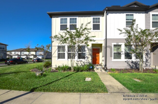 Building Photo - 3271 Azolla St