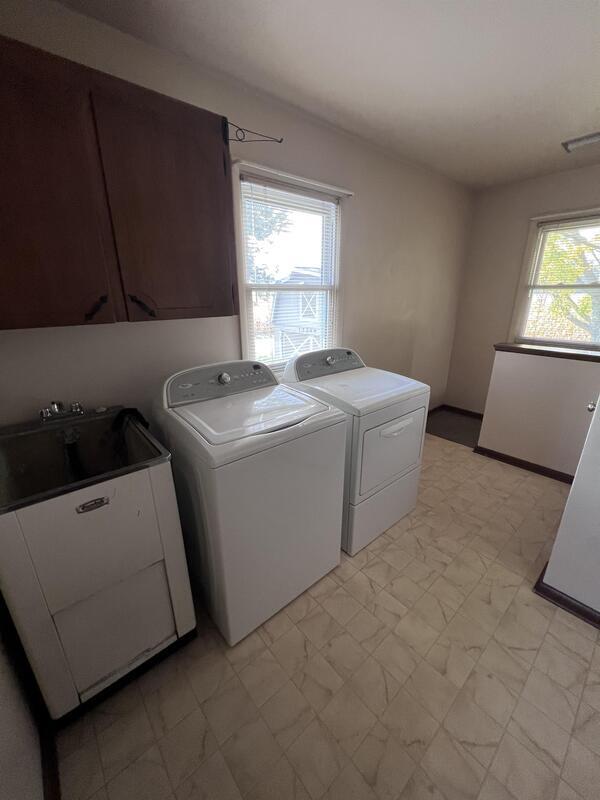 Building Photo - 13369 68th Ave