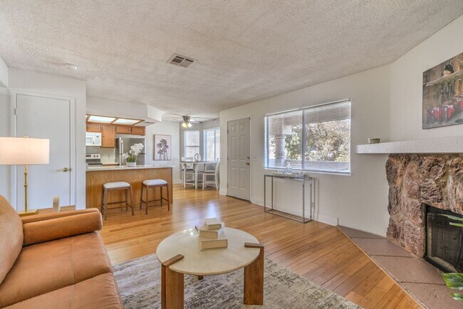 Building Photo - 7961 Lions Rock Way