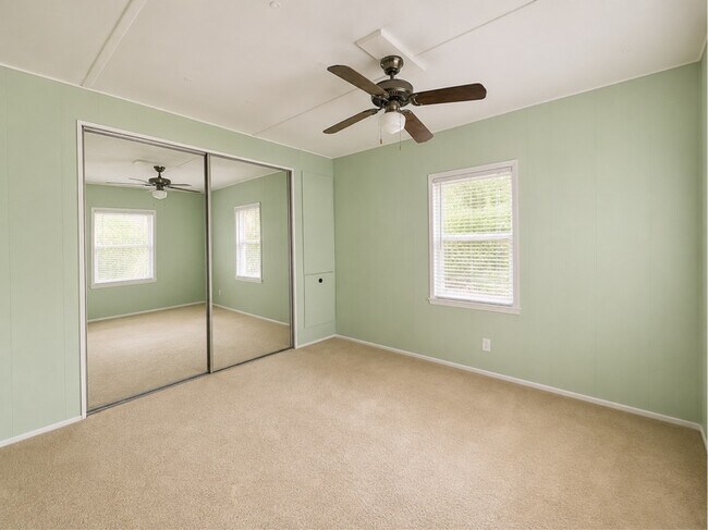 Building Photo - 120 Boca Raton Rd
