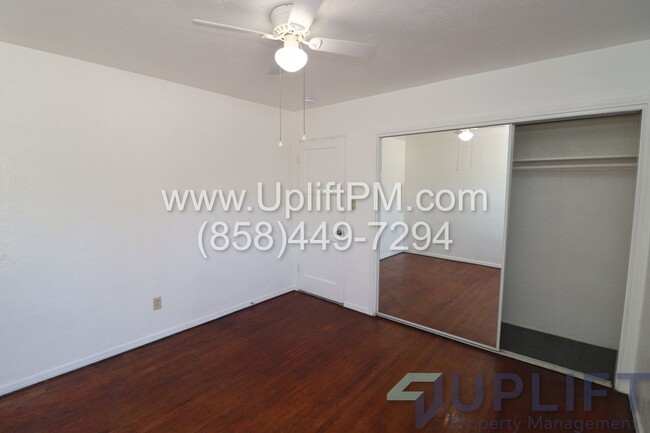 Building Photo - ** Holiday move in special** $1000 off 1st...