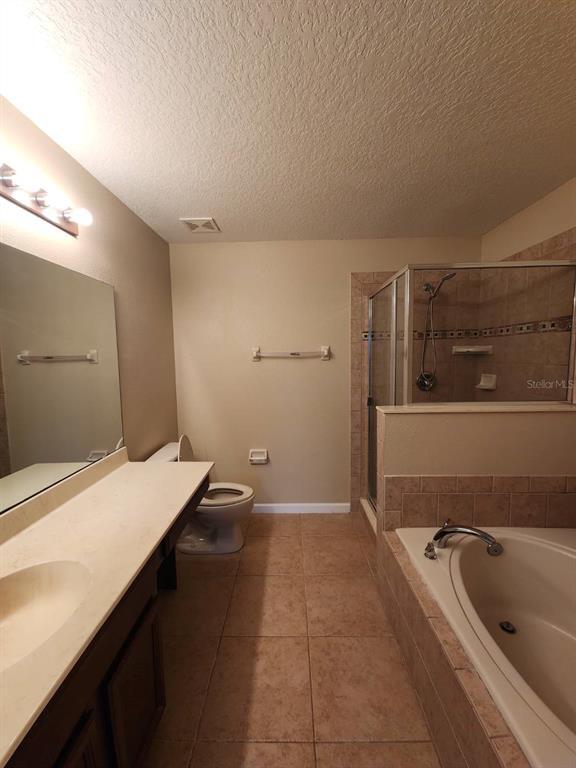 Building Photo - 16436 Cedar Crest Dr