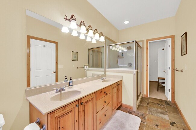 Building Photo - 6486 UT-39