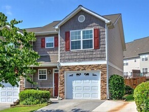 Building Photo - 134 Linton Dr