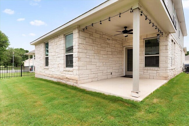 Building Photo - 2800 Joe Dimaggio Blvd