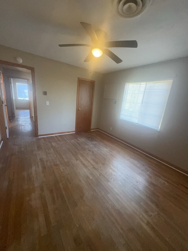 Building Photo - 316 Woody Dr