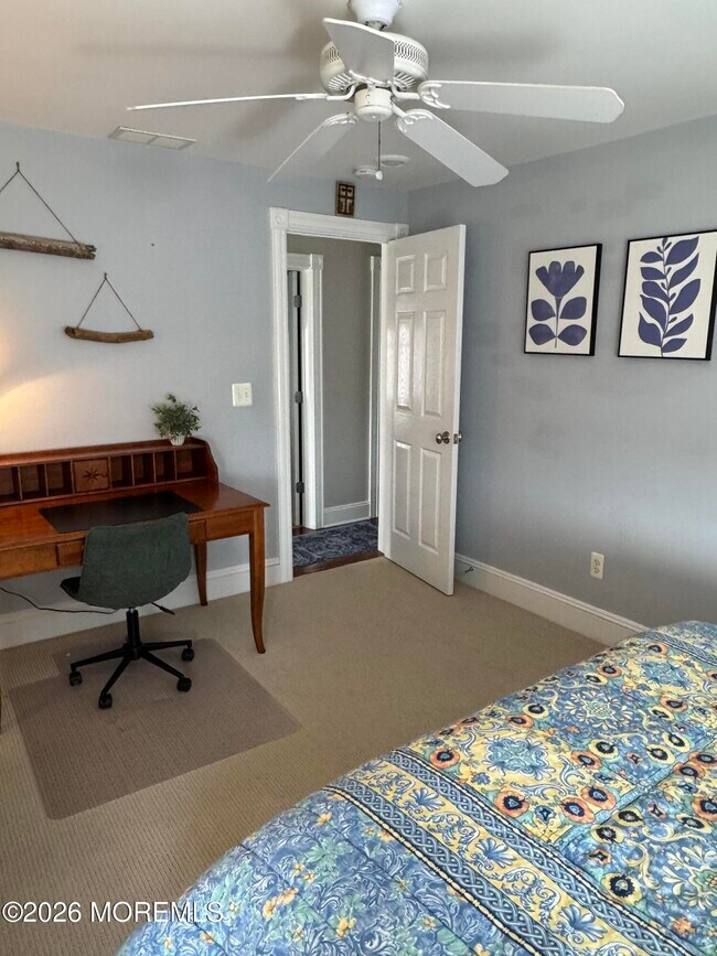 Building Photo - 333 Woodland Ave