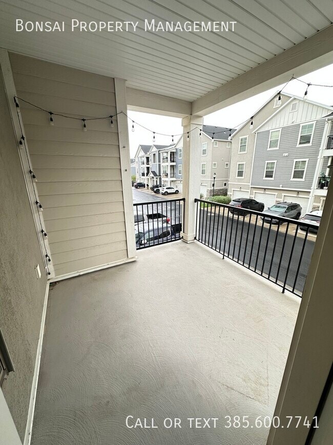 Building Photo - 14472 S Selvig Way