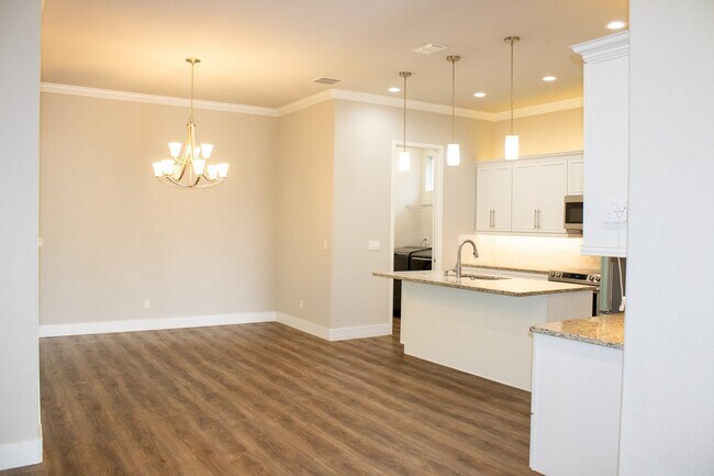 Building Photo - Welcome to this beautiful move in ready home in the much-desired Brytan Community!