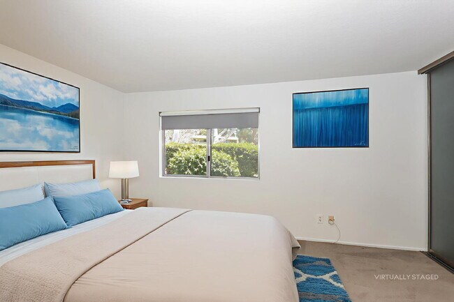Building Photo - Modern 3 Bed / 2 Bath Turnkey Home with Exceptional Amenities!