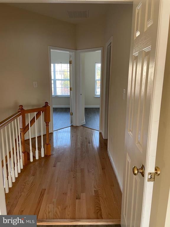 Building Photo - 9700 Kennoway Ct