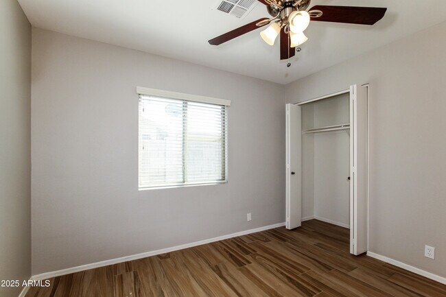 Building Photo - 6653 N 84th Ln