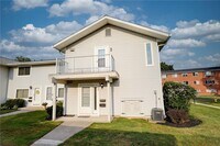 Building Photo - 584 Eastbrooke Ln