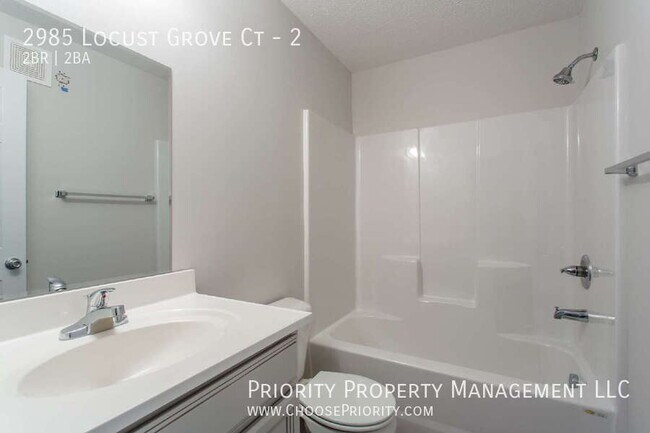 Building Photo - 2985 Locust Grv Ct