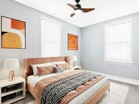 Large windows - 512 Mellon St SE