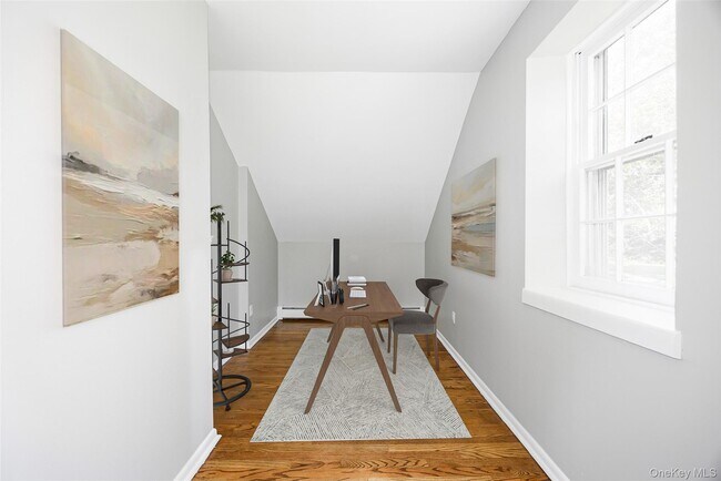 Building Photo - 12 State Line Rd