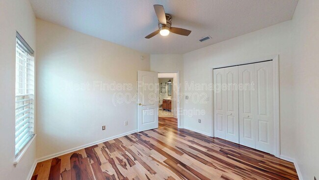 Building Photo - 13435 Nottingham Knoll Ct