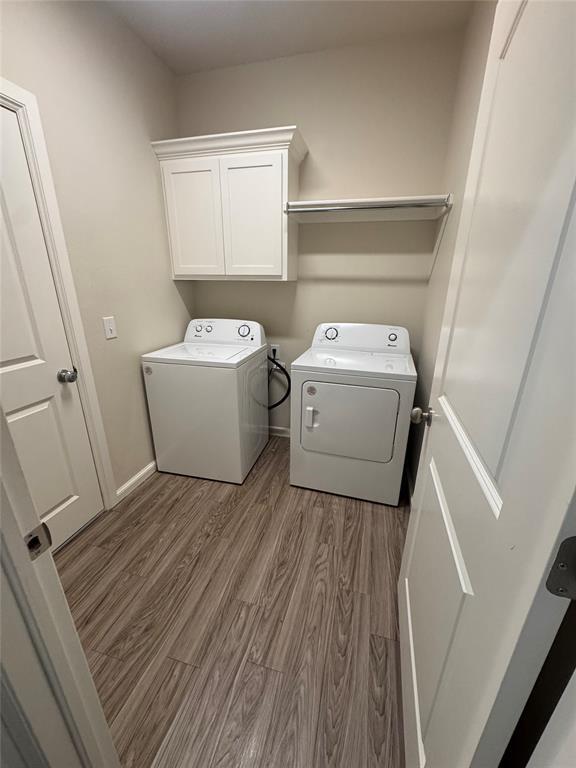 Building Photo - 3427 Enclave Pl