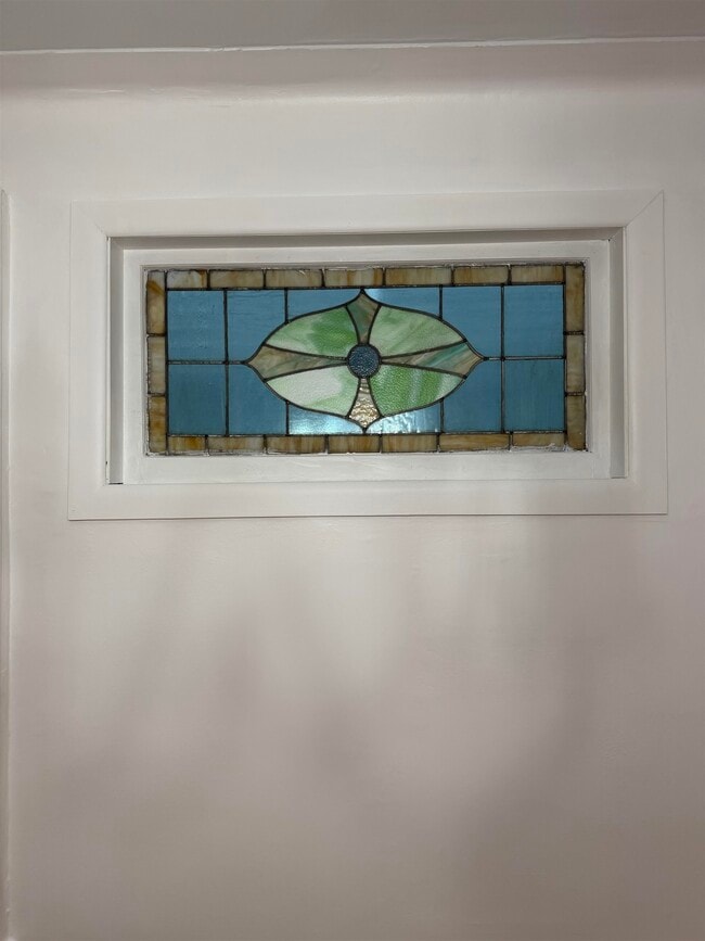 Building Photo - 187 W 48th St