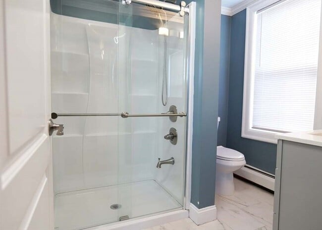 Building Photo - 21 Englewood Ave