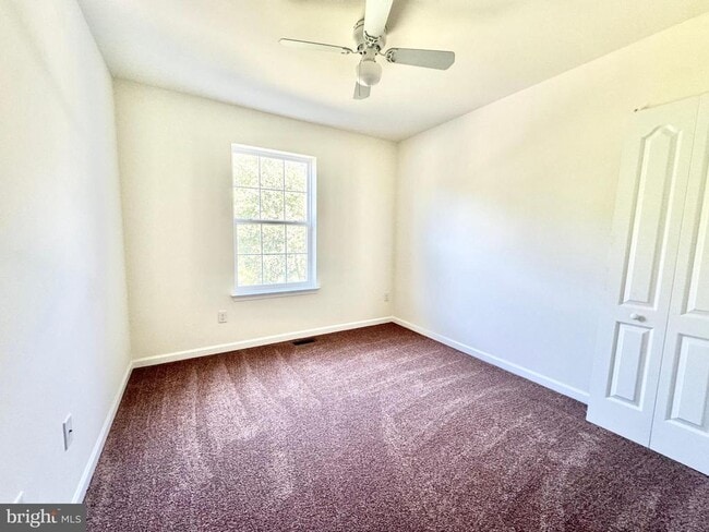 Building Photo - 120 Salerno Dr