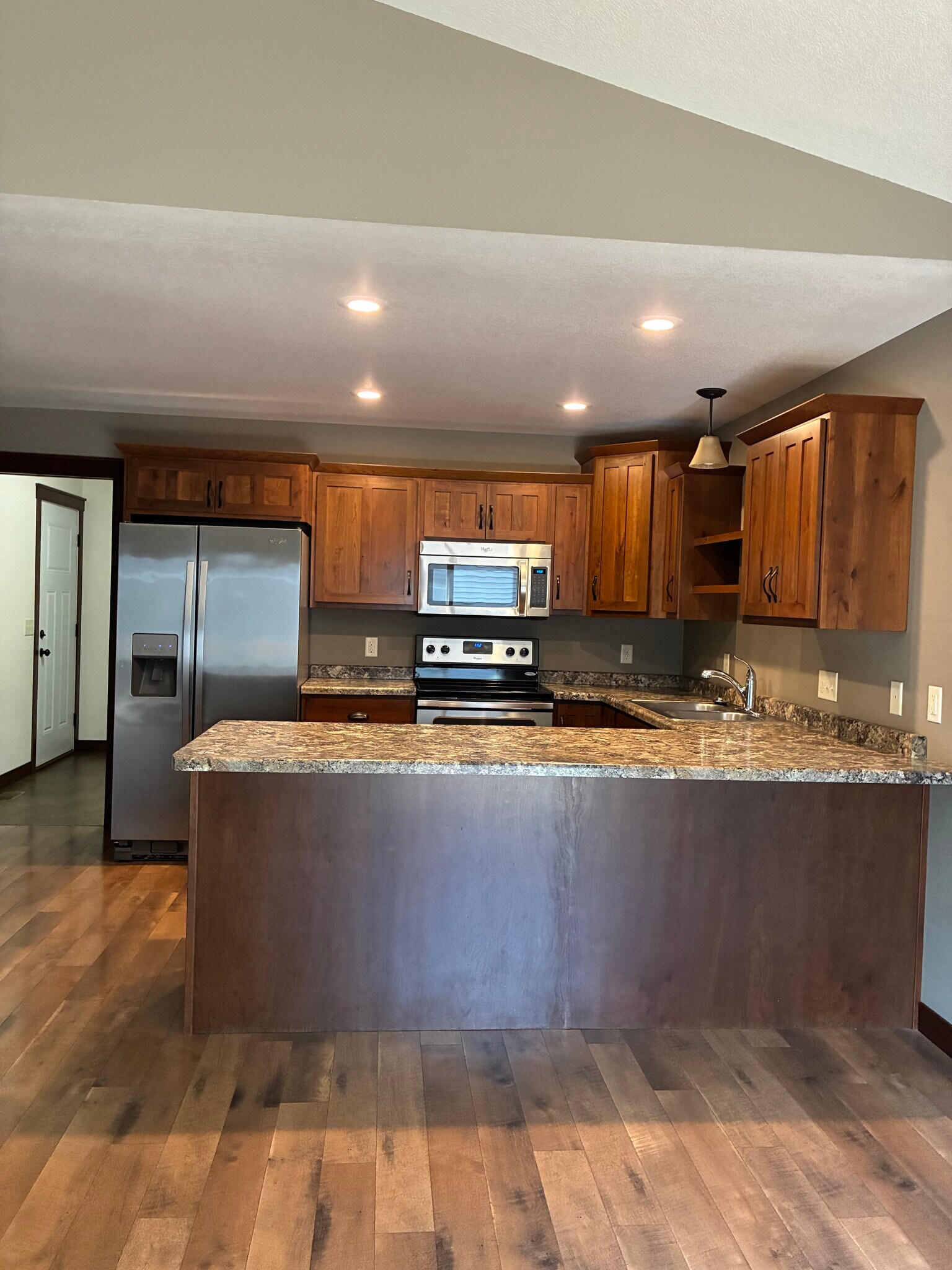 Building Photo - 2850 Swallowtail Ct