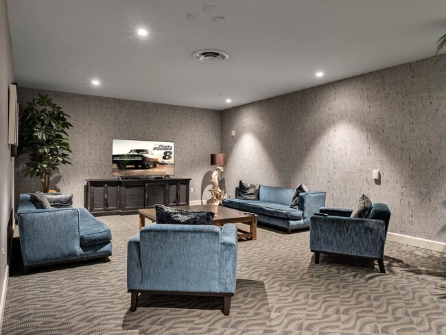 Building Photo - Sanctuary 1101