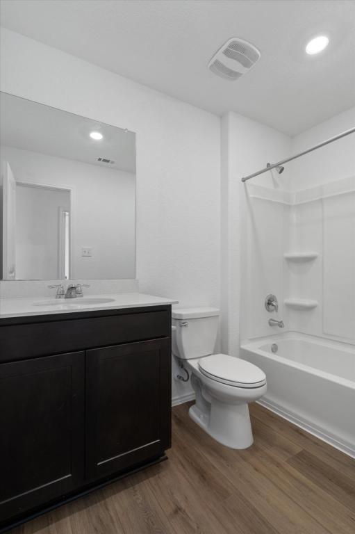 Building Photo - 301 Freshwater Dr