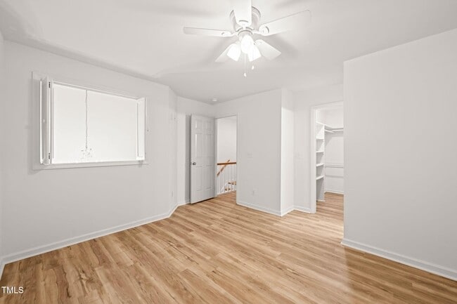 Building Photo - 403 Broad Leaf Cir