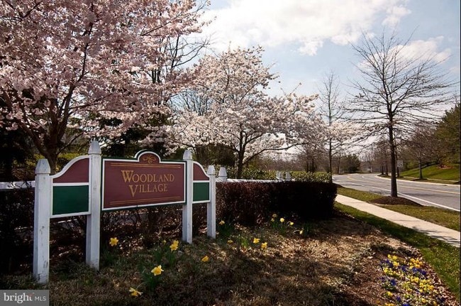 Building Photo - 7707 Old Woodstock Ln