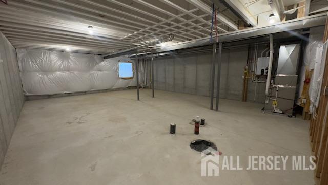 Building Photo - 85 Mustang Dr