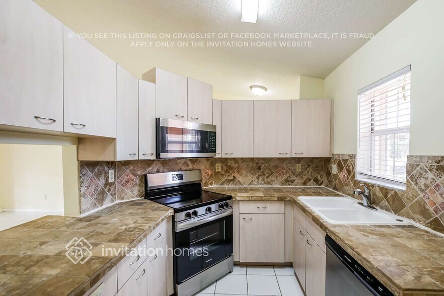 Building Photo - 14725 SW 172nd St