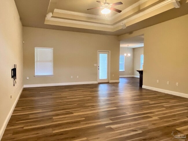 Building Photo - 8746 Bradfield Dr