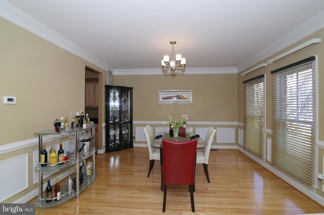 Building Photo - 435 Belmont Bay Dr