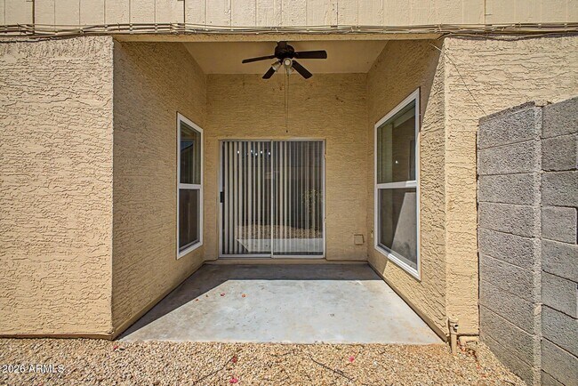 Building Photo - 7119 W Krall St