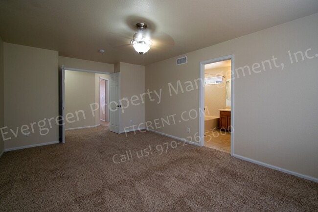 Building Photo - 2214 Bow Side Dr