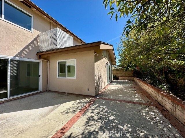 Building Photo - 15 Butler St