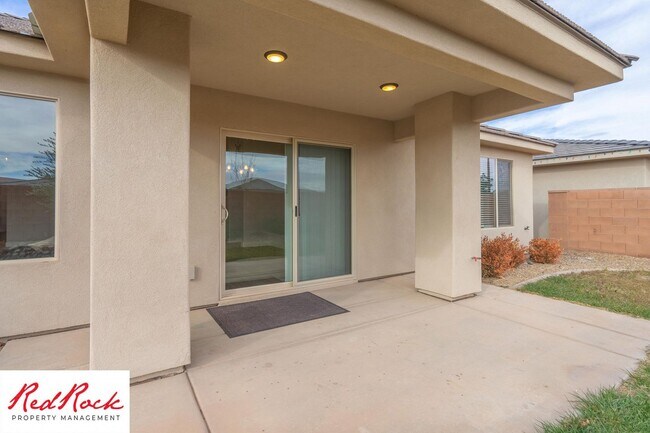 Building Photo - 603 Balancing Rock Dr