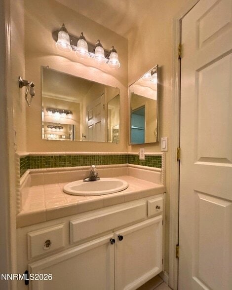 Building Photo - 9535 Comanche Moon Dr