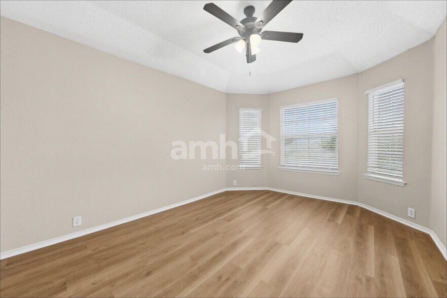 Building Photo - 7808 Orland Park Cir