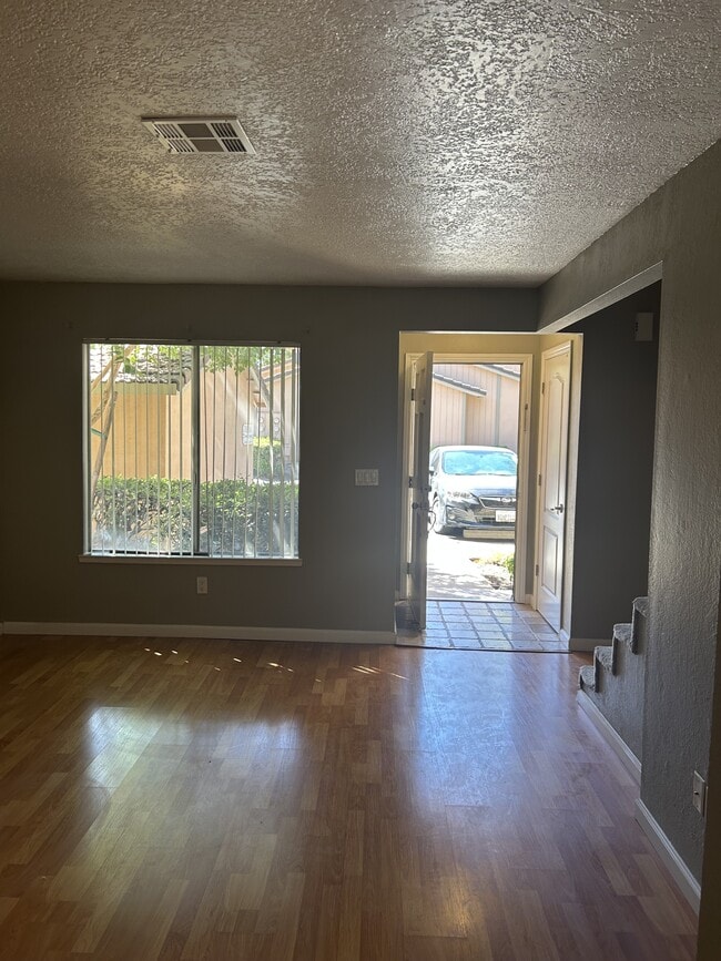 Building Photo - 4063 Elmo Loop