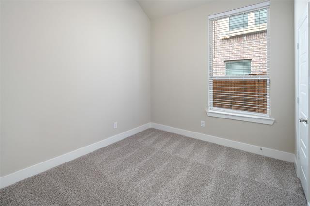 Building Photo - 1204 Yellowthroat Dr